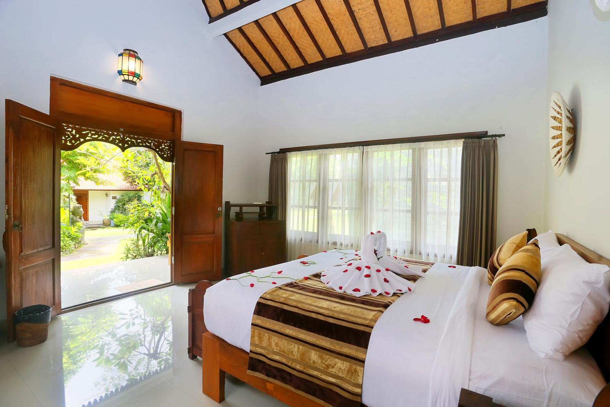 Dewantara Boutique Villa Resort Bali Уме-Аньяр Экстерьер фото