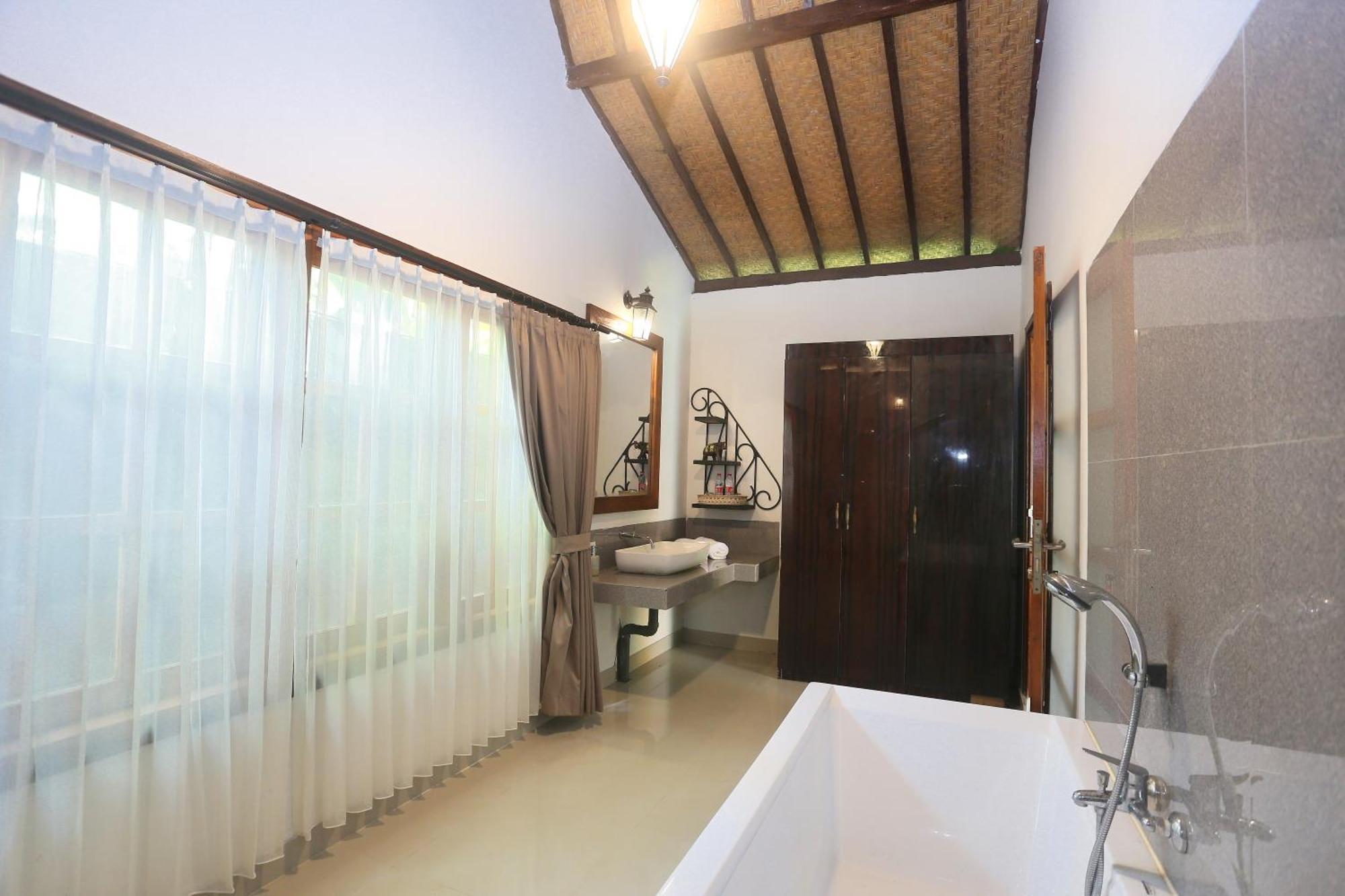 Dewantara Boutique Villa Resort Bali Уме-Аньяр Экстерьер фото