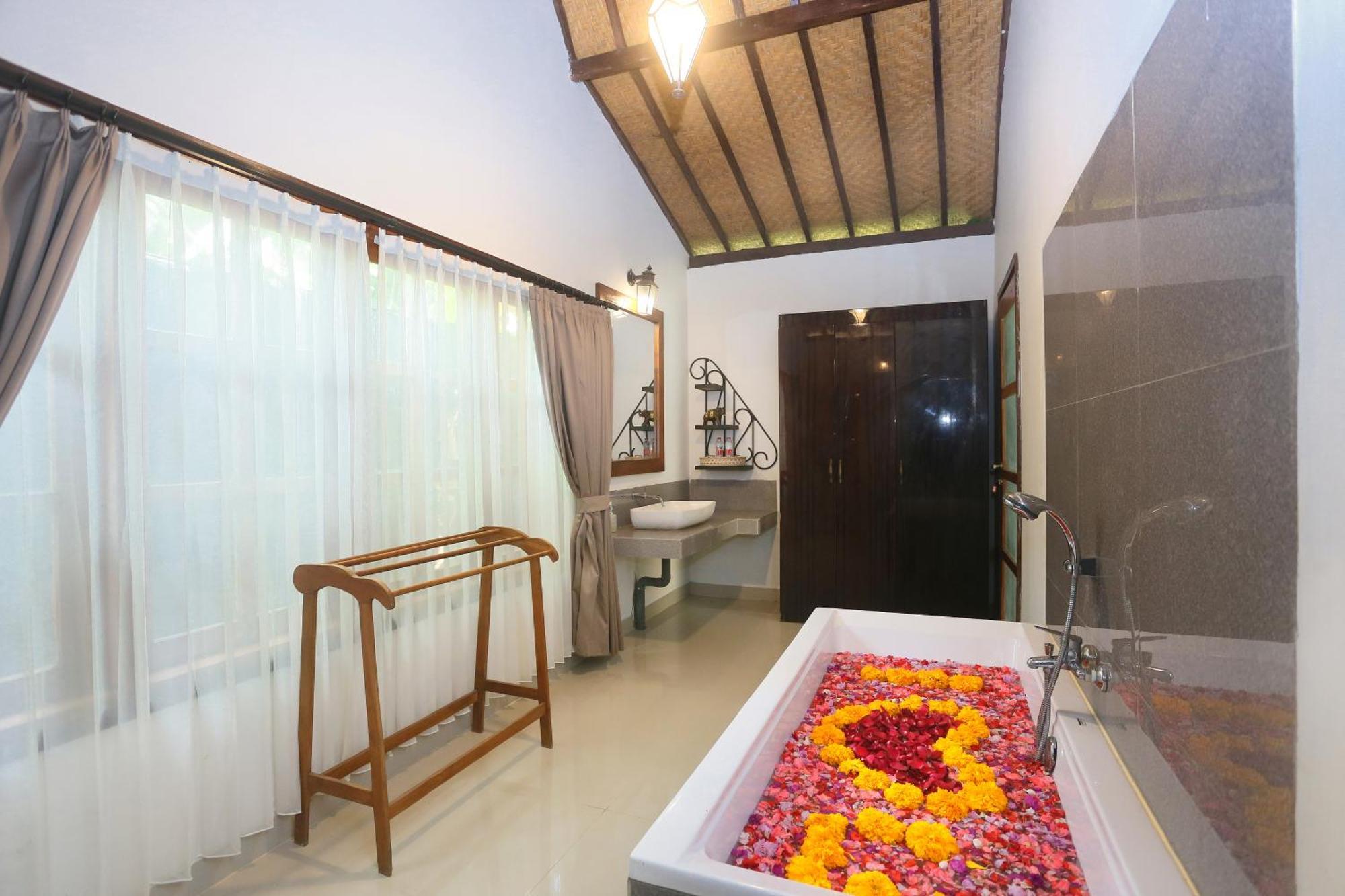 Dewantara Boutique Villa Resort Bali Уме-Аньяр Экстерьер фото